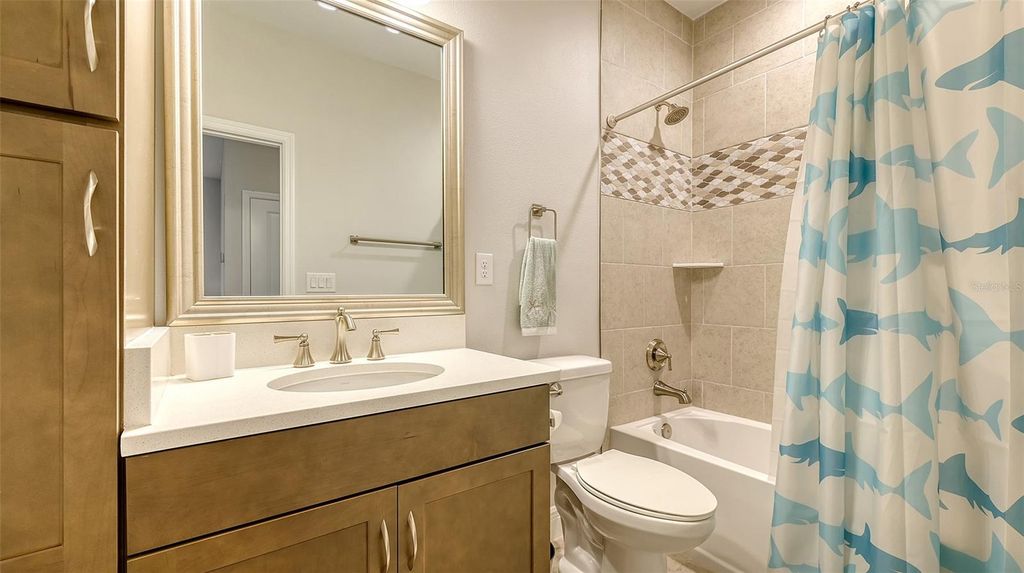 Image 25 of property listing at 17811 ROOST PLACE, Bradenton, FL 34211