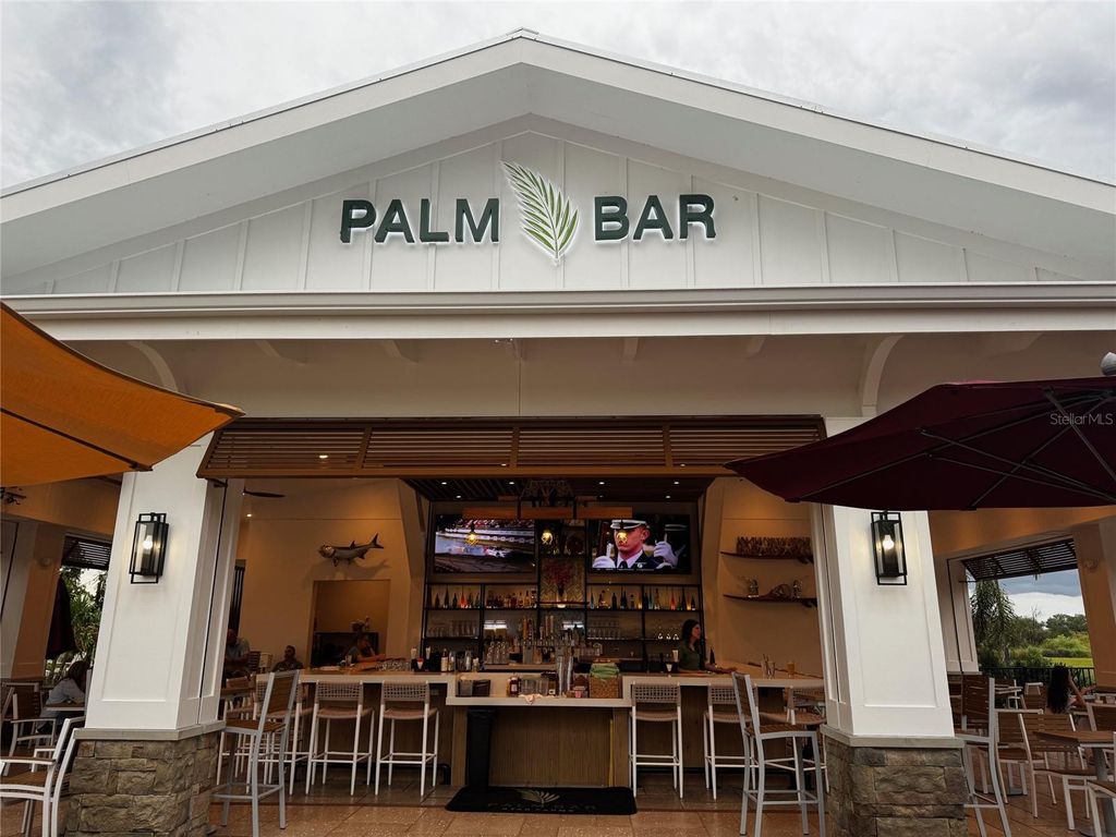 Image 40 of property listing at 17811 ROOST PLACE, Bradenton, FL 34211