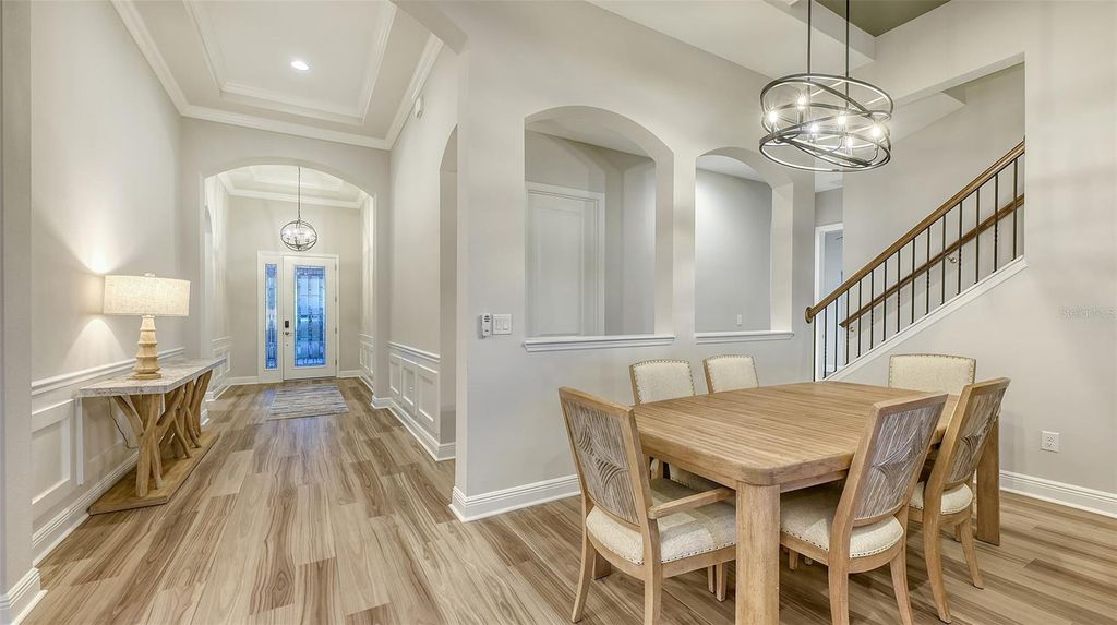 Image 10 of property listing at 17811 ROOST PLACE, Bradenton, FL 34211