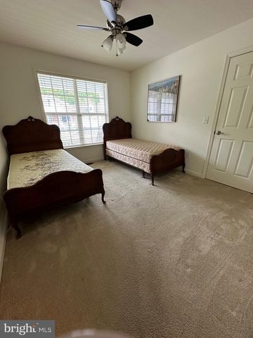169 WINDING CARRIAGE LN, Dover, DE 19904