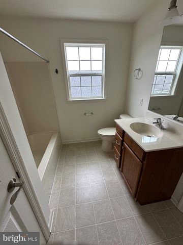 169 WINDING CARRIAGE LN, Dover, DE 19904