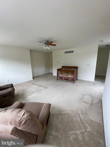 169 WINDING CARRIAGE LN, Dover, DE 19904