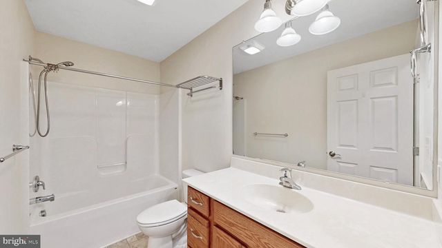 169 WINDING CARRIAGE LN, Dover, DE 19904