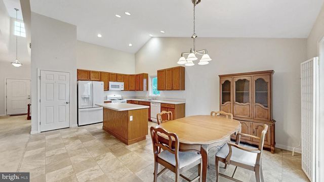169 WINDING CARRIAGE LN, Dover, DE 19904