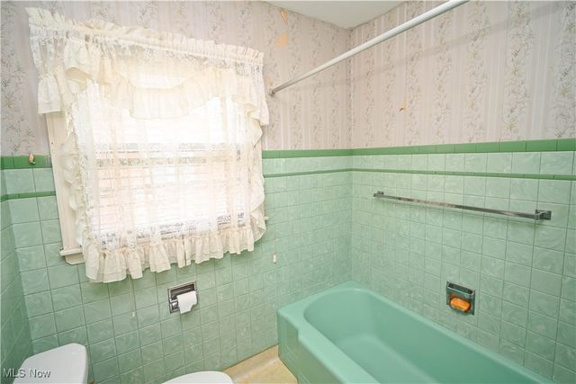 252 Rosemont Avenue, Austintown, OH 44515