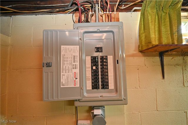 252 Rosemont Avenue, Austintown, OH 44515