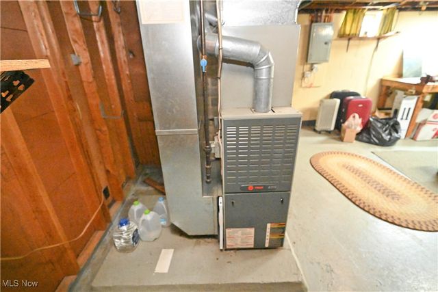 252 Rosemont Avenue, Austintown, OH 44515