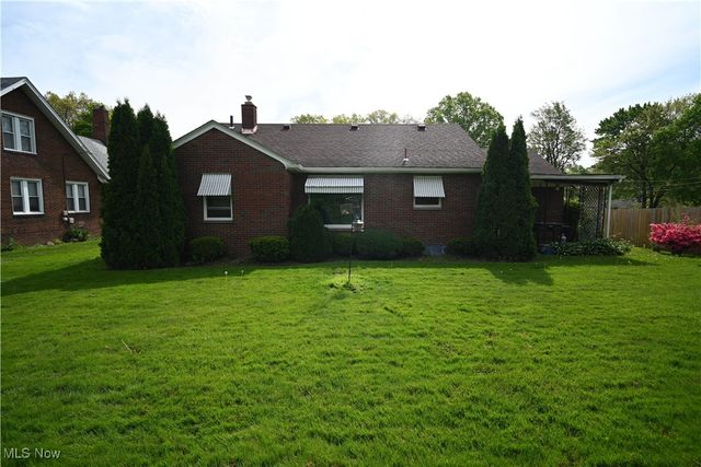 252 Rosemont Avenue, Austintown, OH 44515