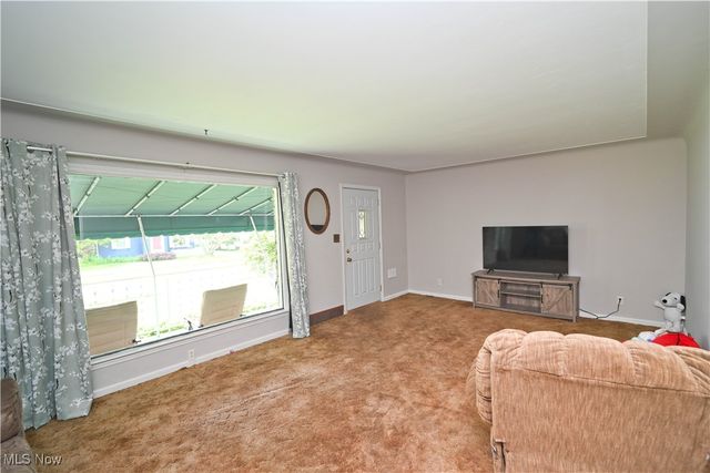 252 Rosemont Avenue, Austintown, OH 44515