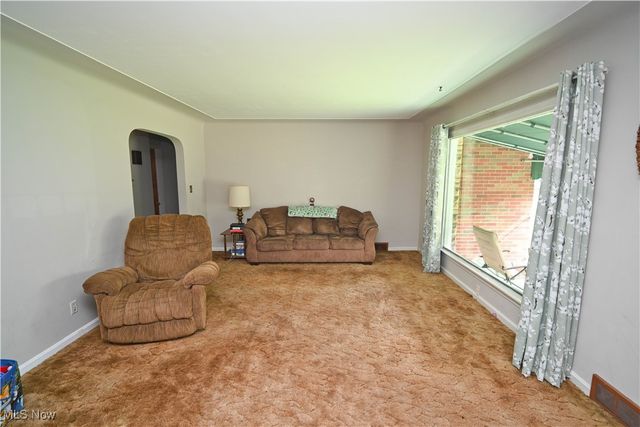 252 Rosemont Avenue, Austintown, OH 44515