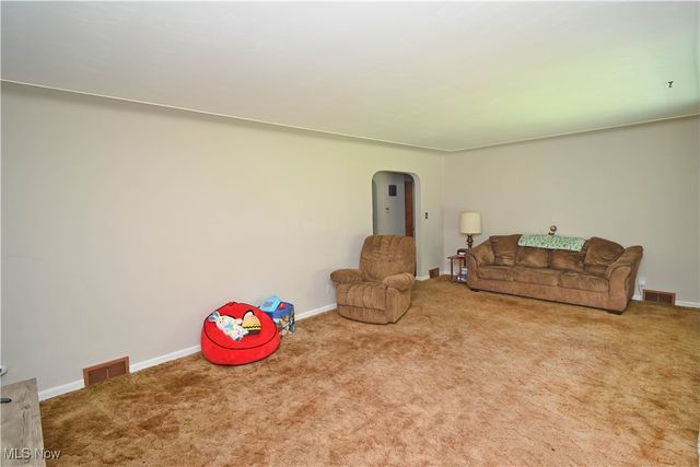 252 Rosemont Avenue, Austintown, OH 44515