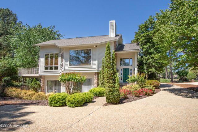 15 Shenecossett Lane, Pinehurst, NC 28374