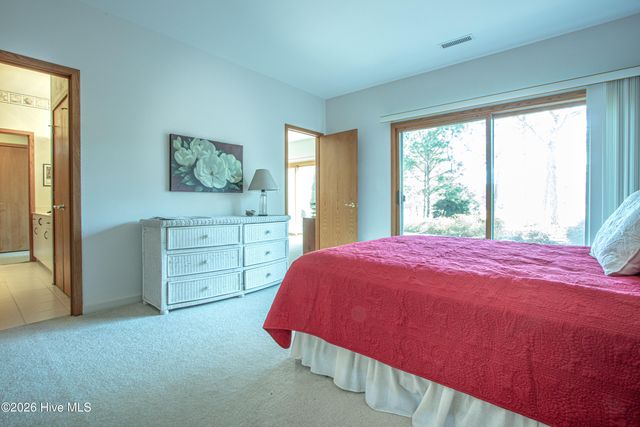 15 Shenecossett Lane, Pinehurst, NC 28374