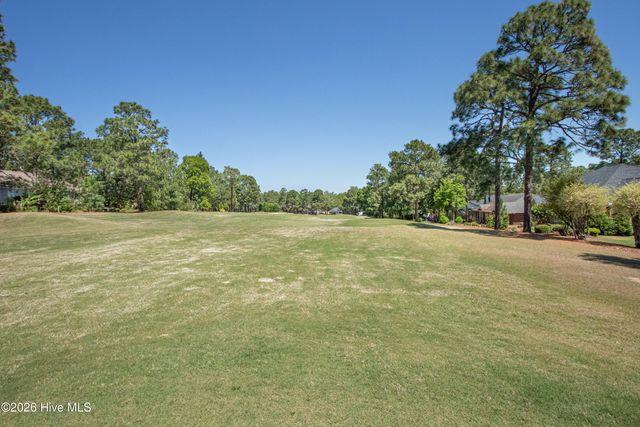 15 Shenecossett Lane, Pinehurst, NC 28374