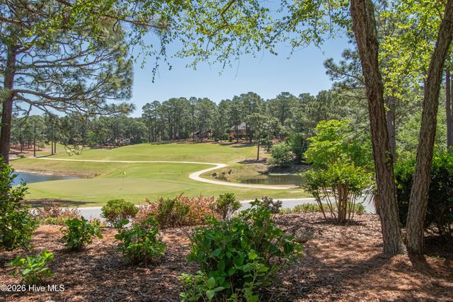 15 Shenecossett Lane, Pinehurst, NC 28374