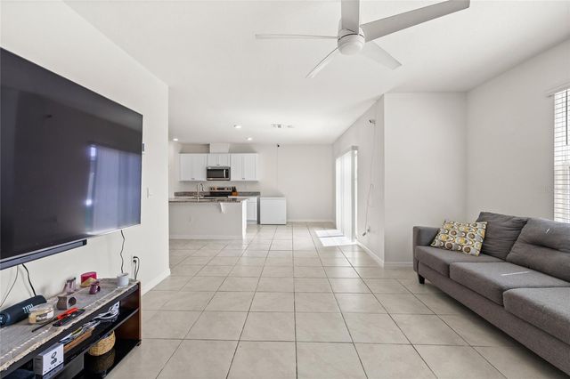 1117 GRIFFON AVENUE, Lake Alfred, FL 33850