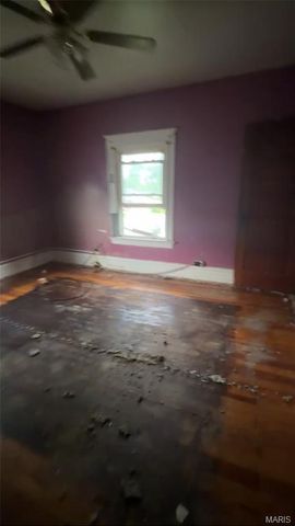 2705 Lyndhurst Avenue, St Louis, MO 63114