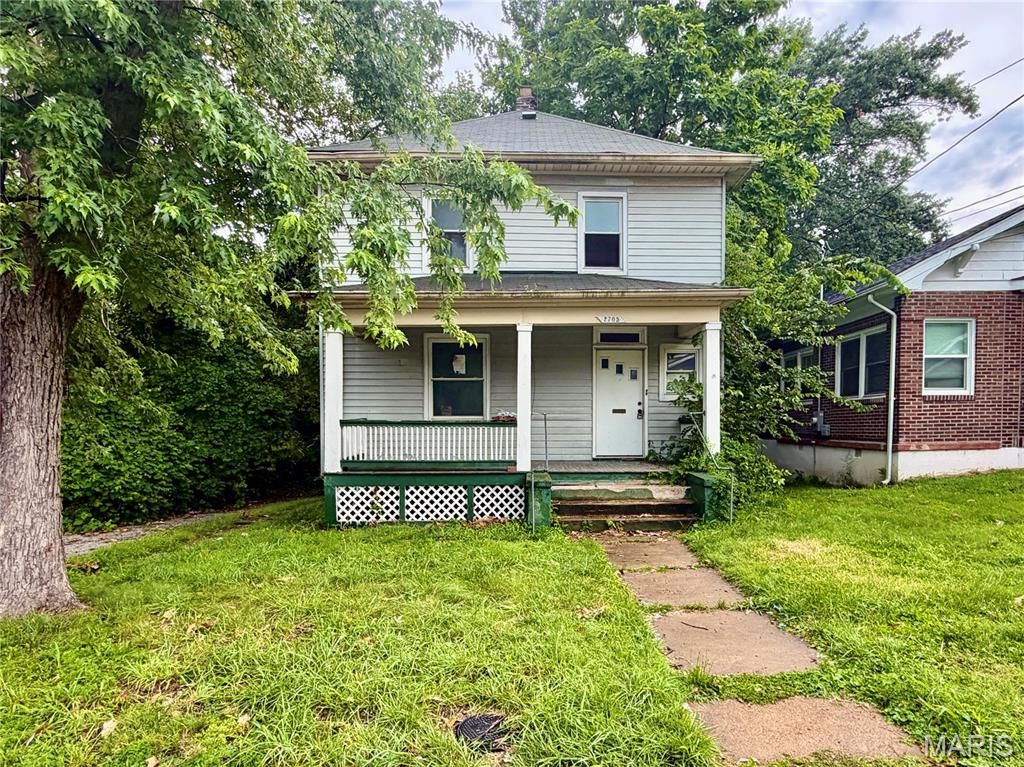 2705 Lyndhurst Avenue, St Louis, MO 63114