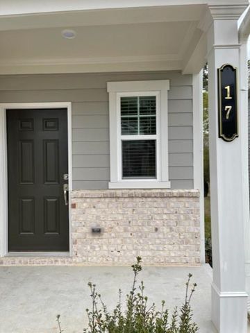 17 Wynn Way, Pendergrass, GA 30567