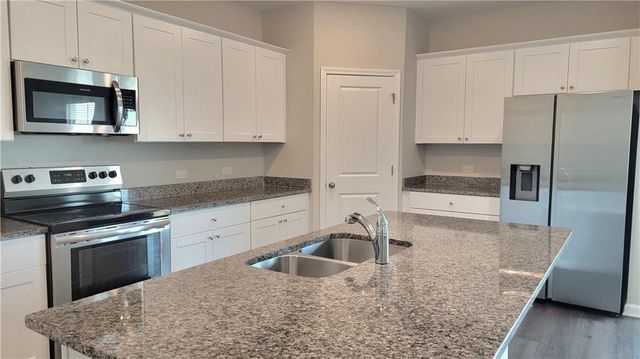 17 Wynn Way, Pendergrass, GA 30567