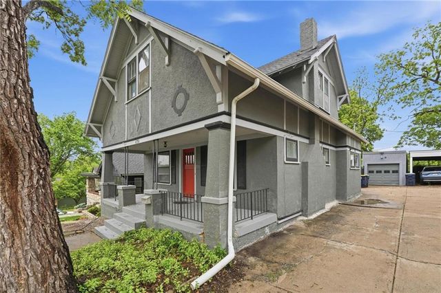 4724 Fairmount Avenue, Kansas City, MO 64112