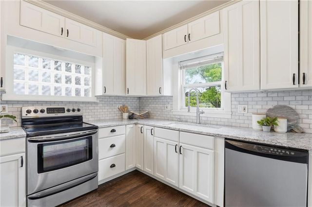 4724 Fairmount Avenue, Kansas City, MO 64112