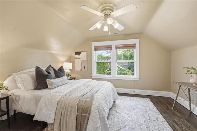4724 Fairmount Avenue, Kansas City, MO 64112