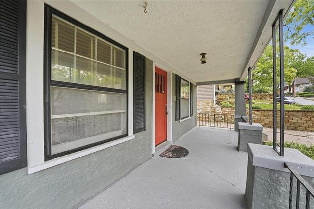 4724 Fairmount Avenue, Kansas City, MO 64112
