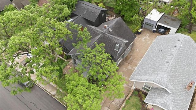 4724 Fairmount Avenue, Kansas City, MO 64112