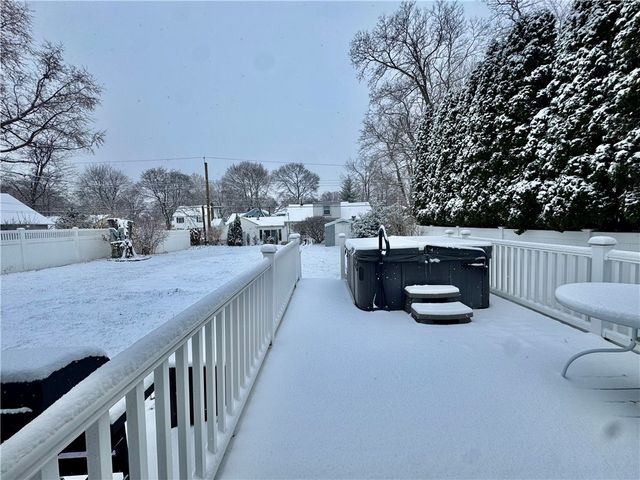 53 Armstrong Avenue, Irondequoit, NY 14617