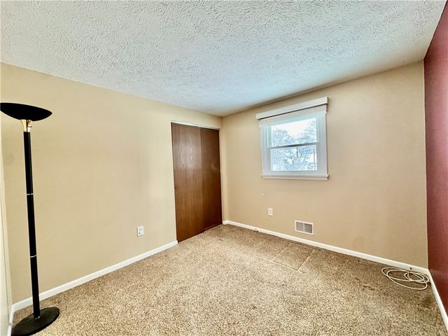 53 Armstrong Avenue, Irondequoit, NY 14617