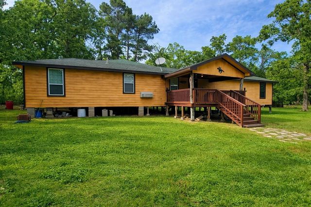 157 Oates Brothers Road, Trinity, TX 75862