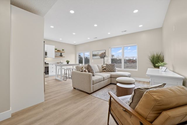 1325 Trimble Rd., Mansfield, OH 44907