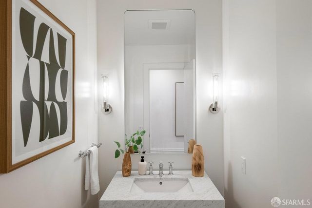 2988 Washington Street, San Francisco, CA 94115