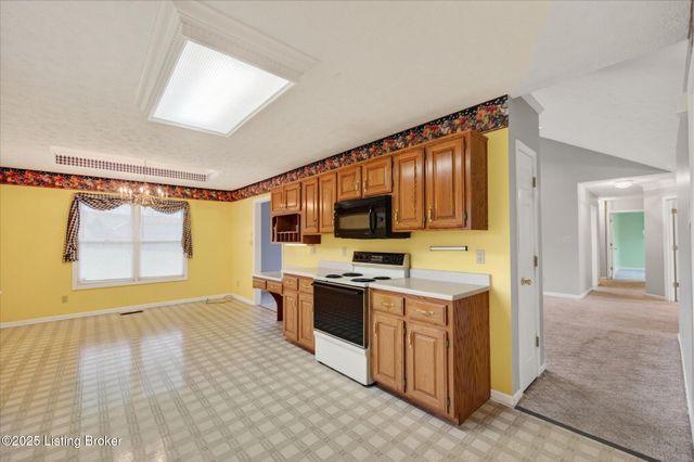 213 Winding Way, Shelbyville, KY 40065