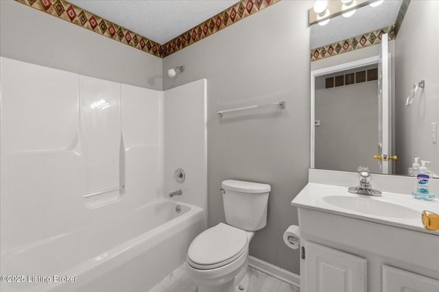 213 Winding Way, Shelbyville, KY 40065