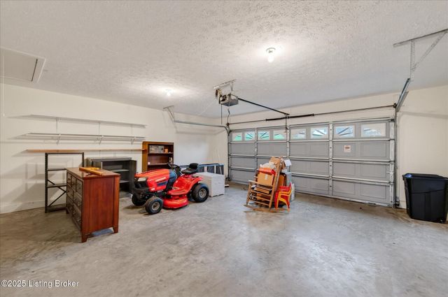 213 Winding Way, Shelbyville, KY 40065