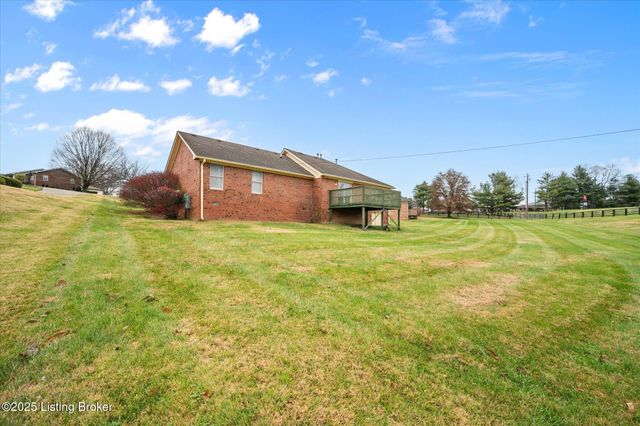 213 Winding Way, Shelbyville, KY 40065