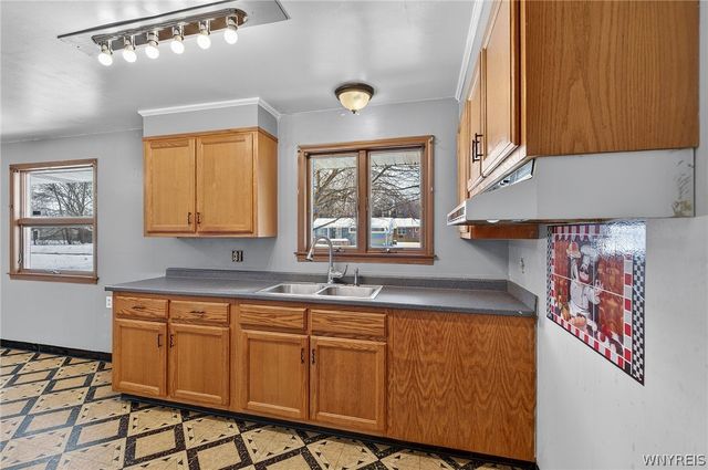 1079 98th Street, Niagara Falls, NY 14304