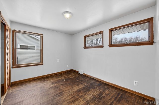 1079 98th Street, Niagara Falls, NY 14304