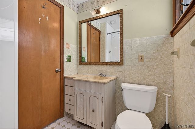 1079 98th Street, Niagara Falls, NY 14304