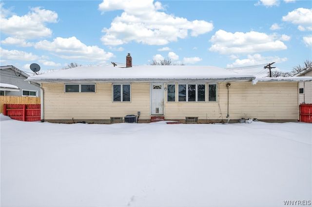 1079 98th Street, Niagara Falls, NY 14304