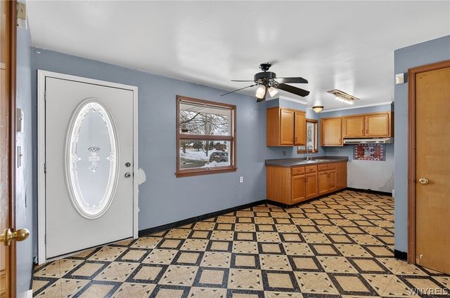 1079 98th Street, Niagara Falls, NY 14304