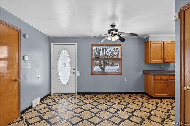 1079 98th Street, Niagara Falls, NY 14304