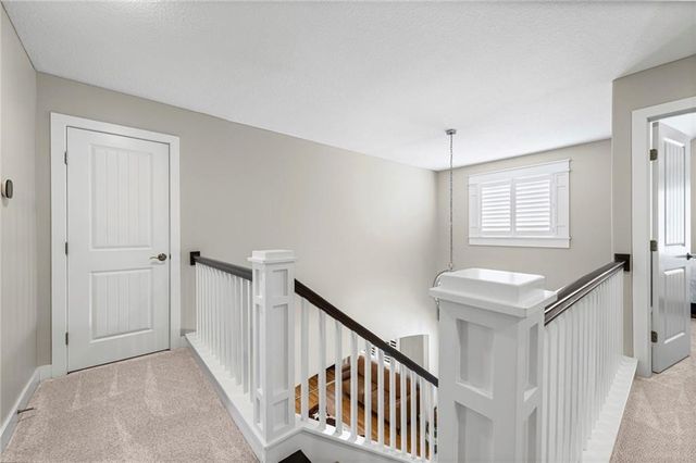7853 N Kirkwood Avenue, Kansas City, MO 64151