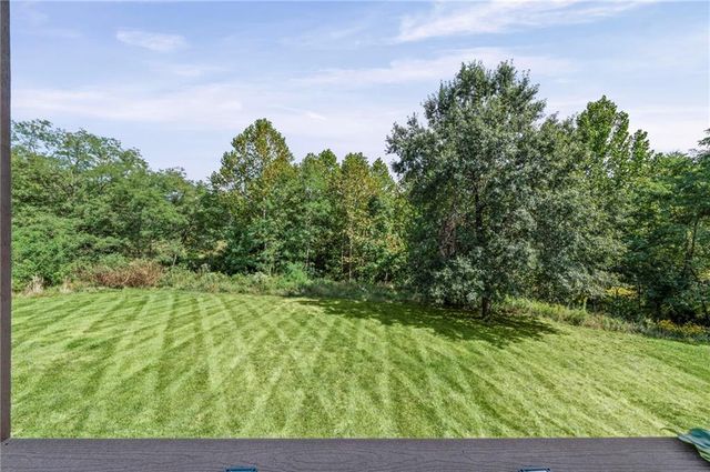 7853 N Kirkwood Avenue, Kansas City, MO 64151