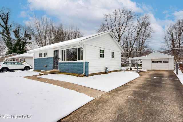 1309 Mill Race Rd, Lyndon, KY 40242