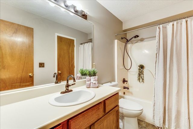 6411 N Ulysses, Park City, KS 67219