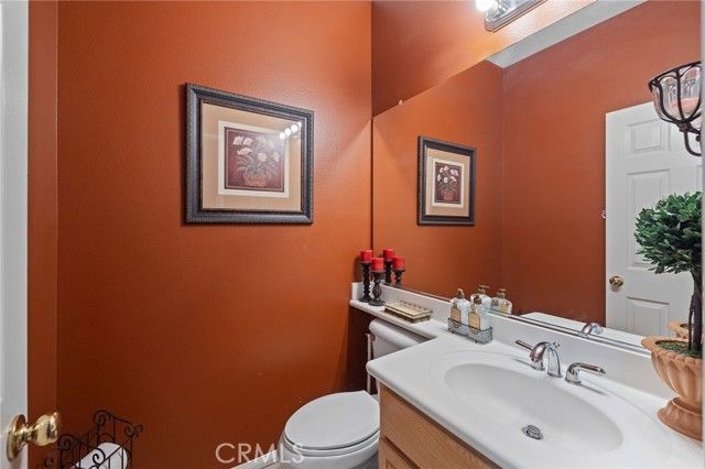 13512 Aspen Leaf Lane, Eastvale, CA 92880