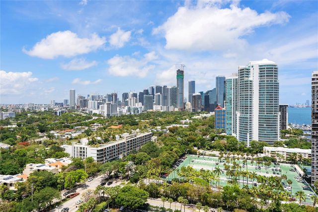 2475 Brickell Ave 2206, Miami, FL 33129